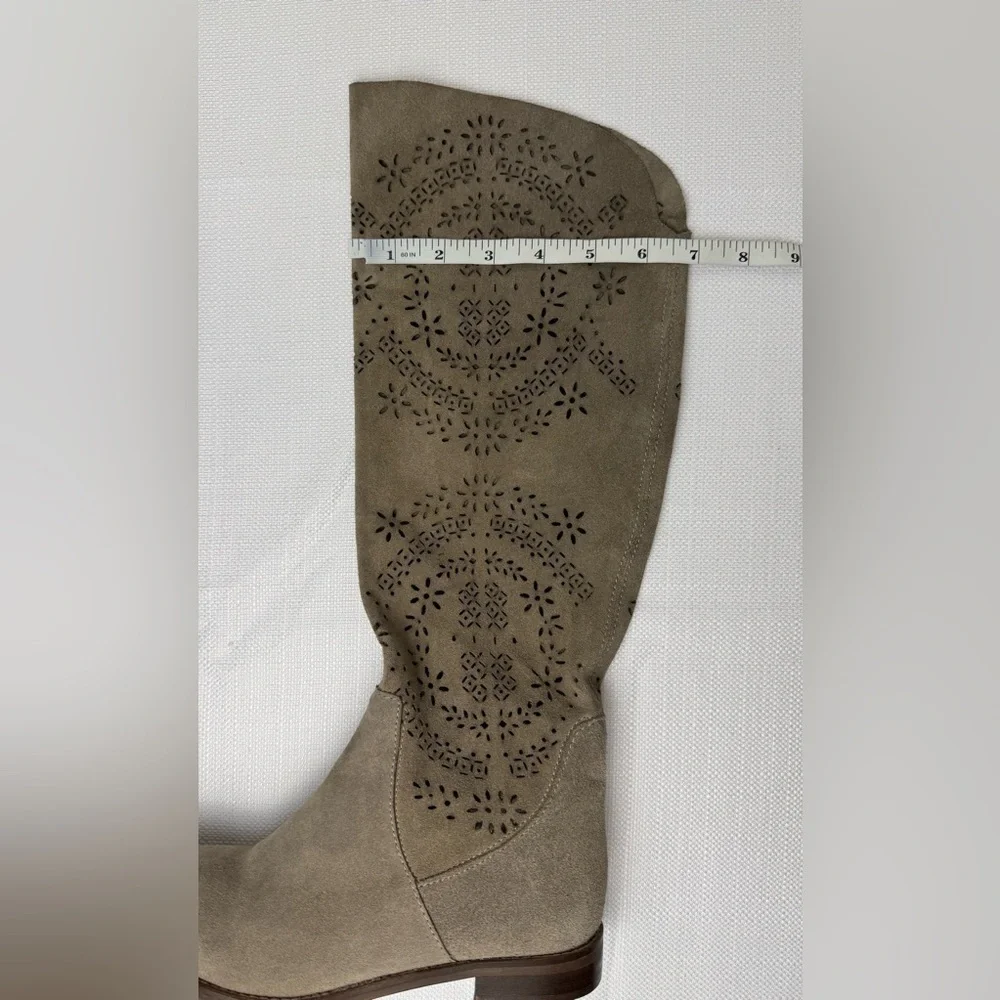Bata Lace Cut Out Suede Leather Boots Women's Size 36 (5.5-6) Beige Tall Riding - Picture 15 of 16